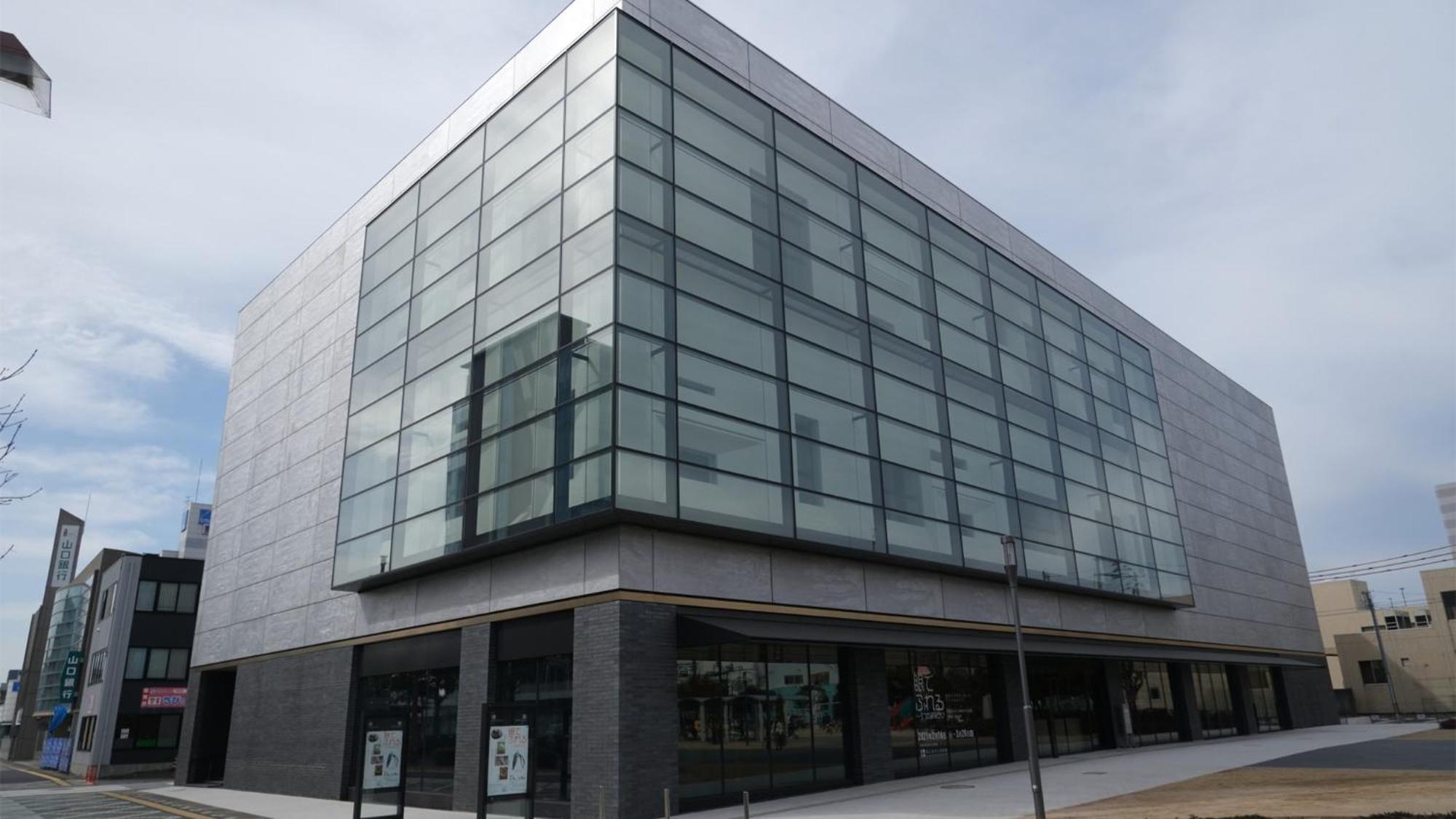 Toyoko Inn Higashi-Hiroshima Saijo Ekimae Exterior foto