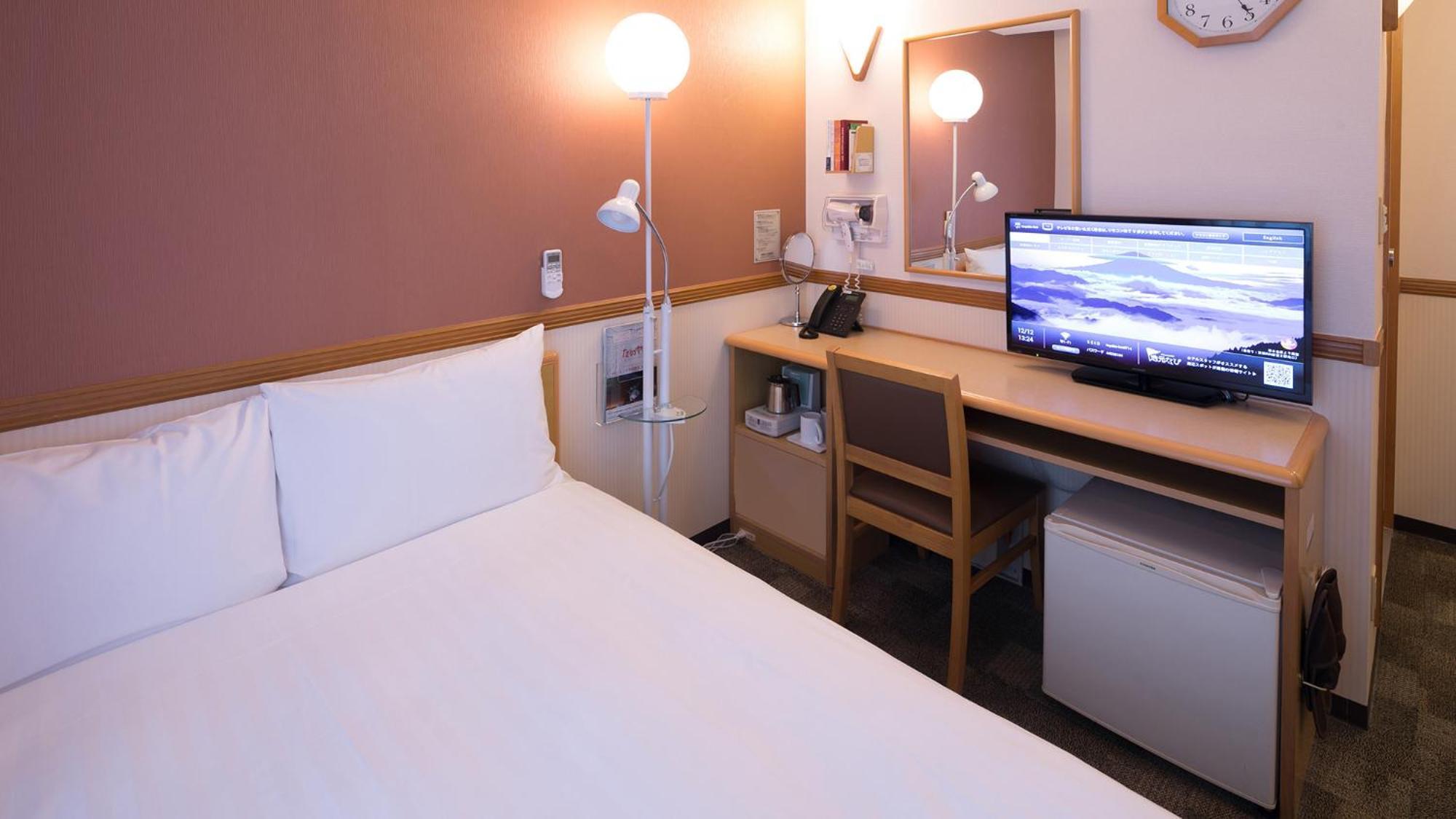 Toyoko Inn Higashi-Hiroshima Saijo Ekimae Habitación foto