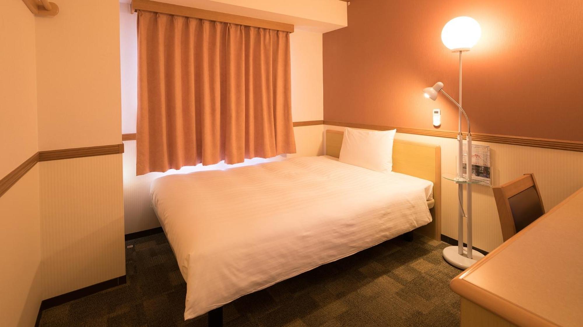 Toyoko Inn Higashi-Hiroshima Saijo Ekimae Habitación foto