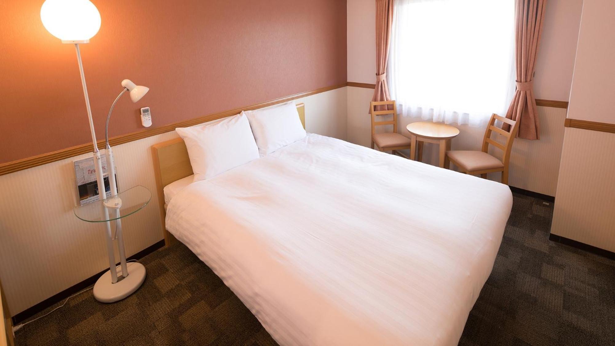 Toyoko Inn Higashi-Hiroshima Saijo Ekimae Habitación foto