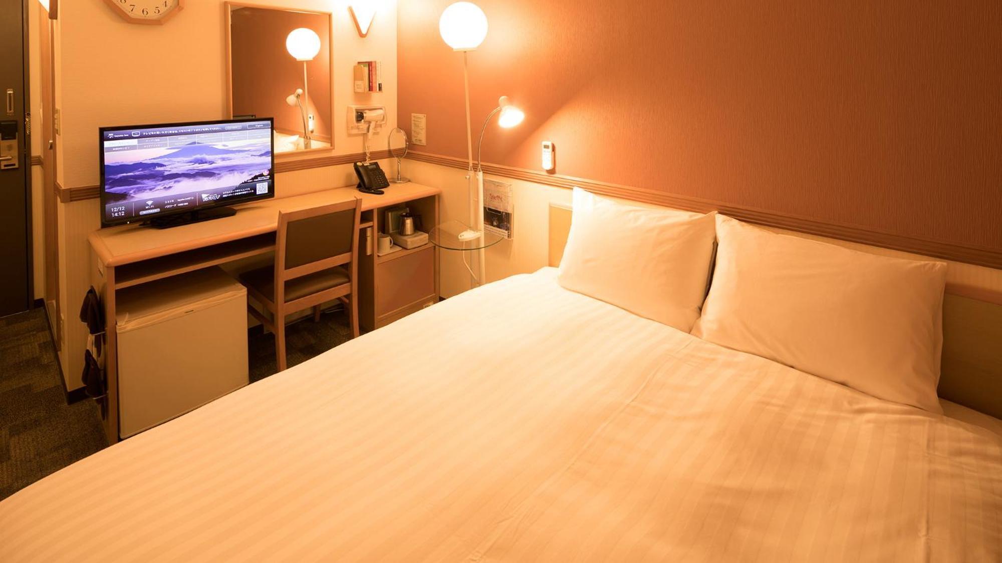 Toyoko Inn Higashi-Hiroshima Saijo Ekimae Habitación foto