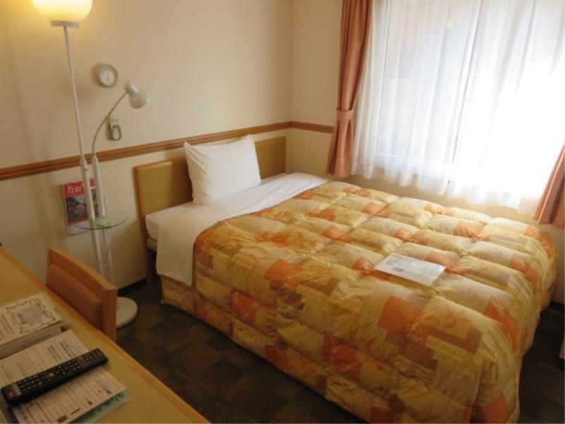 Toyoko Inn Higashi-Hiroshima Saijo Ekimae Exterior foto